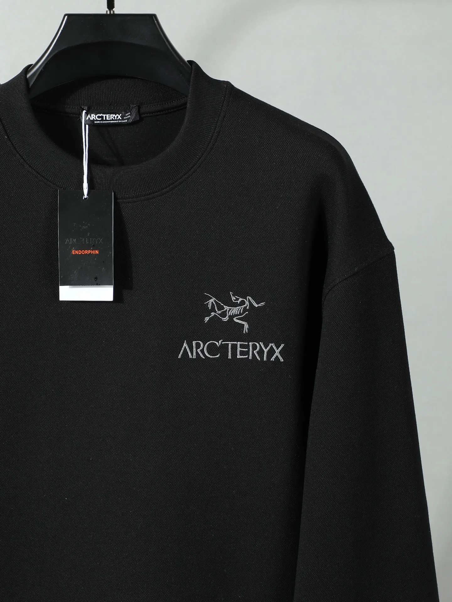 【 Quality】 New Arrival logo Size：S-XL Black White